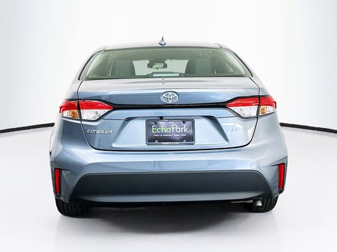 Used 2025 Toyota Corolla LE image 7