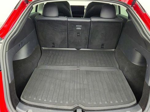 Used 2020 Tesla Model Y Long Range image 26