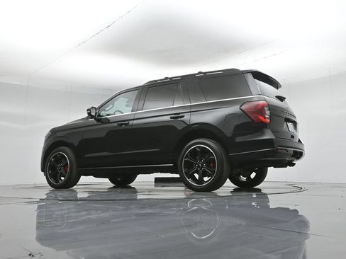 Certified 2023 Ford Expedition Limited AWD/4WD image 4