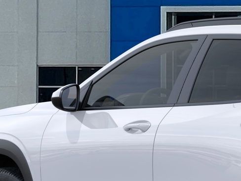 New 2026 Chevrolet Trax LT w/ LT Convenience Package FWD image 12
