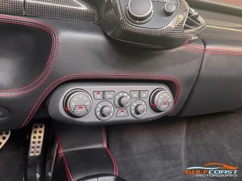 Used 2013 Ferrari 458 Spider RWD image 17