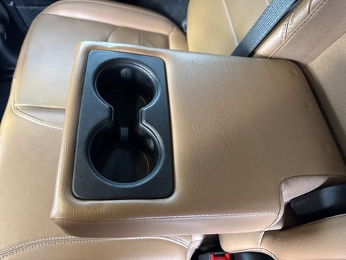 Used 2023 Jeep Wrangler Unlimited Sahara w/ Cold Weather Group image 44