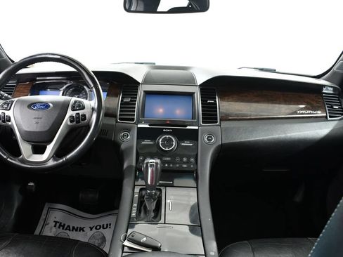 Used 2013 Ford Taurus Limited FWD image 7