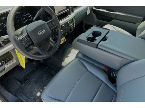 New 2024 Ford F550 4x4 Regular Cab Super Duty image 7