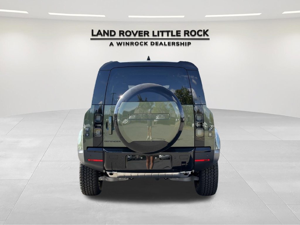 New 2026 Land Rover Defender 110 S AWD/4WD image 7