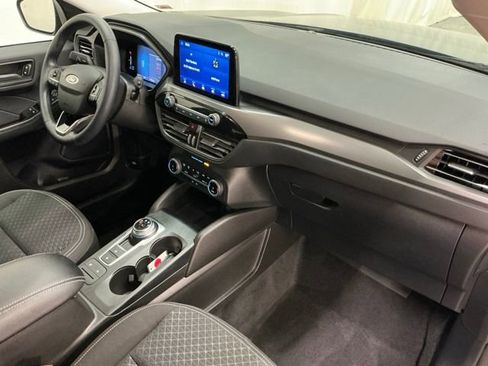 Used 2024 Ford Escape Active image 17