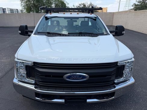 Used 2017 Ford F350 XL w/ Power Equipment Group RWD image 4