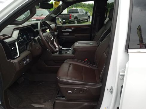 Used 2022 GMC Sierra 1500 Denali AWD/4WD image 19