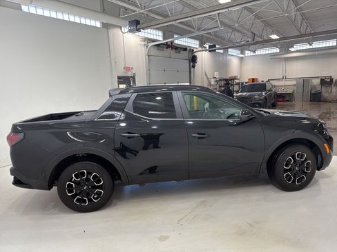 Used 2022 Hyundai Santa Cruz SEL w/ Activity Package image 6