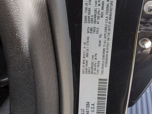 Used 2020 RAM 1500 Limited w/ Black Appearance Package image 35