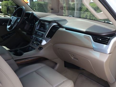 Used 2018 GMC Yukon SLT w/ Open Road Package RWD image 55
