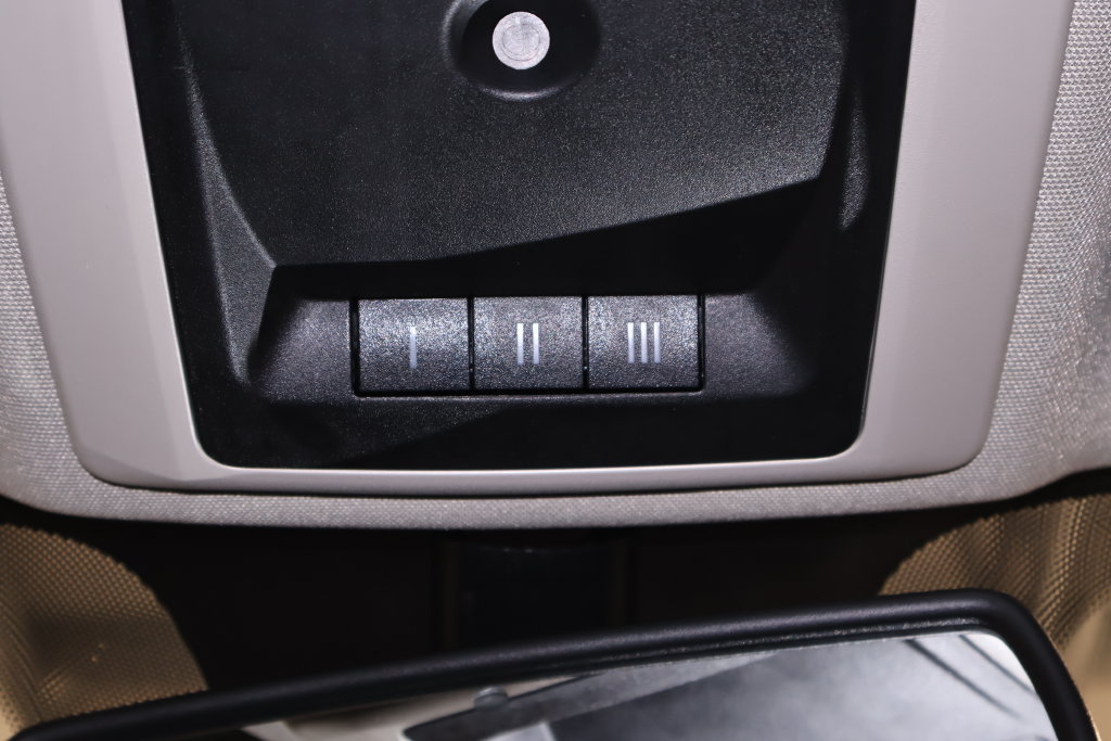Used 2018 RAM 2500 Laramie w/ Convenience Group AWD/4WD image 36