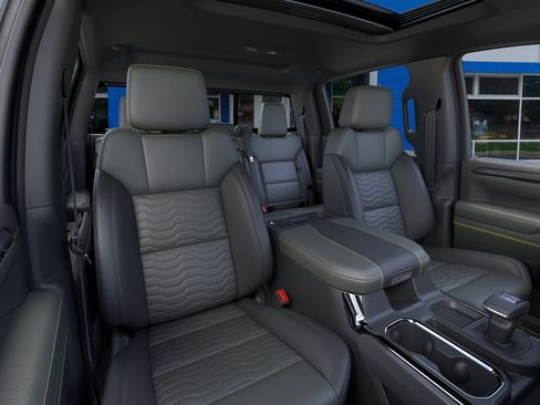New 2026 Chevrolet Silverado 1500 ZR2 w/ Dark Appearance Package AWD/4WD image 40