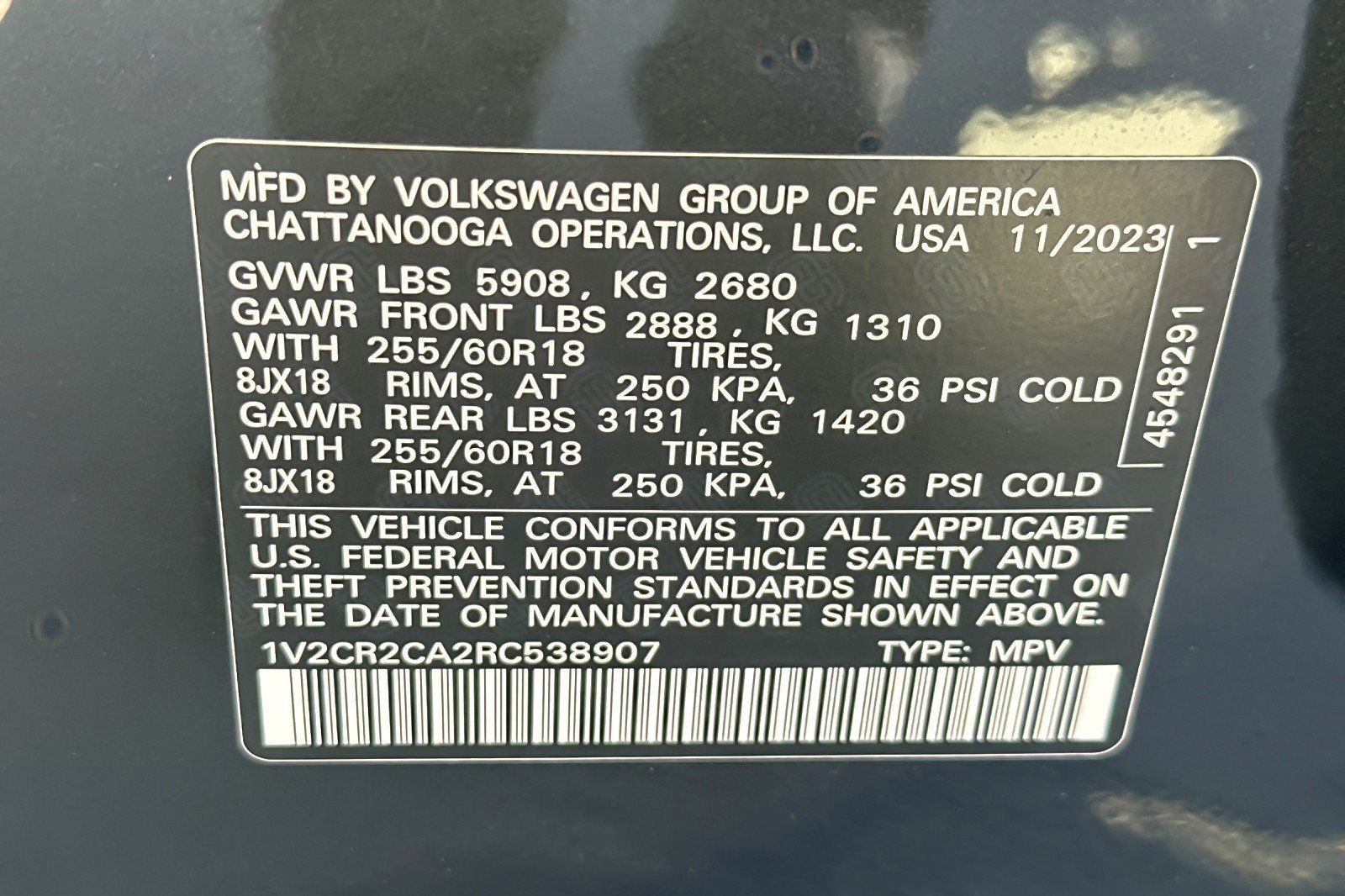 Used 2024 Volkswagen Atlas Peak Edition SE AWD/4WD image 28