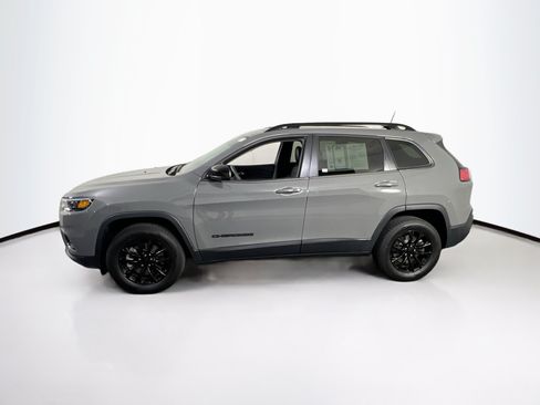 Used 2023 Jeep Cherokee Altitude Lux w/ Lux Elite Package AWD/4WD image 8