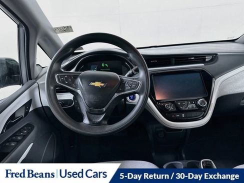 Used 2020 Chevrolet Bolt LT FWD image 26