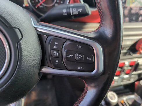 Used 2020 Jeep Gladiator Rubicon image 24