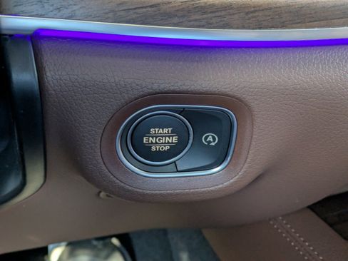 New 2026 Mercedes-Benz GLS 450 4MATIC image 33