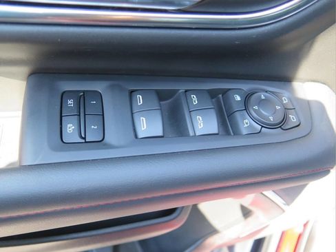 Used 2023 Chevrolet Tahoe RST w/ RST Performance Edition AWD/4WD image 10