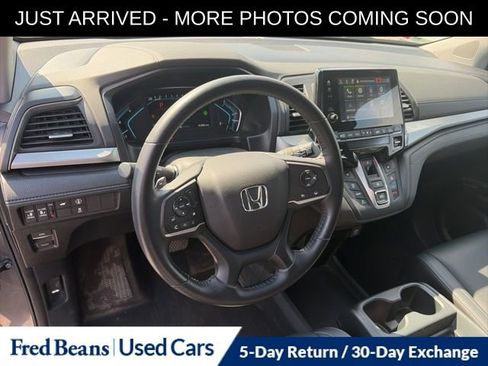 Used 2024 Honda Odyssey EX-L image 10