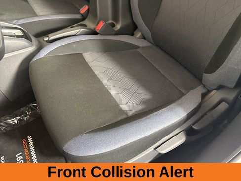 Used 2025 Nissan Versa SV FWD image 10