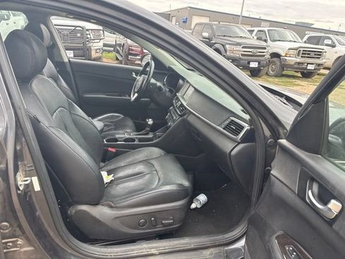Used 2018 Kia Optima EX w/ Premium Package FWD image 14