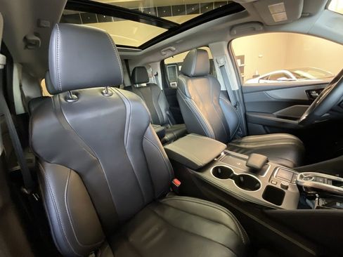 Certified 2023 Acura MDX SH-AWD w/ Technology Package image 22