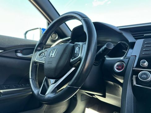 Used 2020 Honda Civic Sport image 18