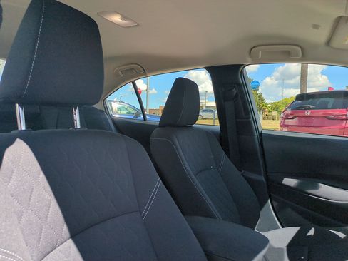 Used 2026 Toyota Corolla LE FWD image 32