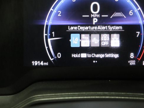 Used 2026 Toyota Corolla LE FWD image 37