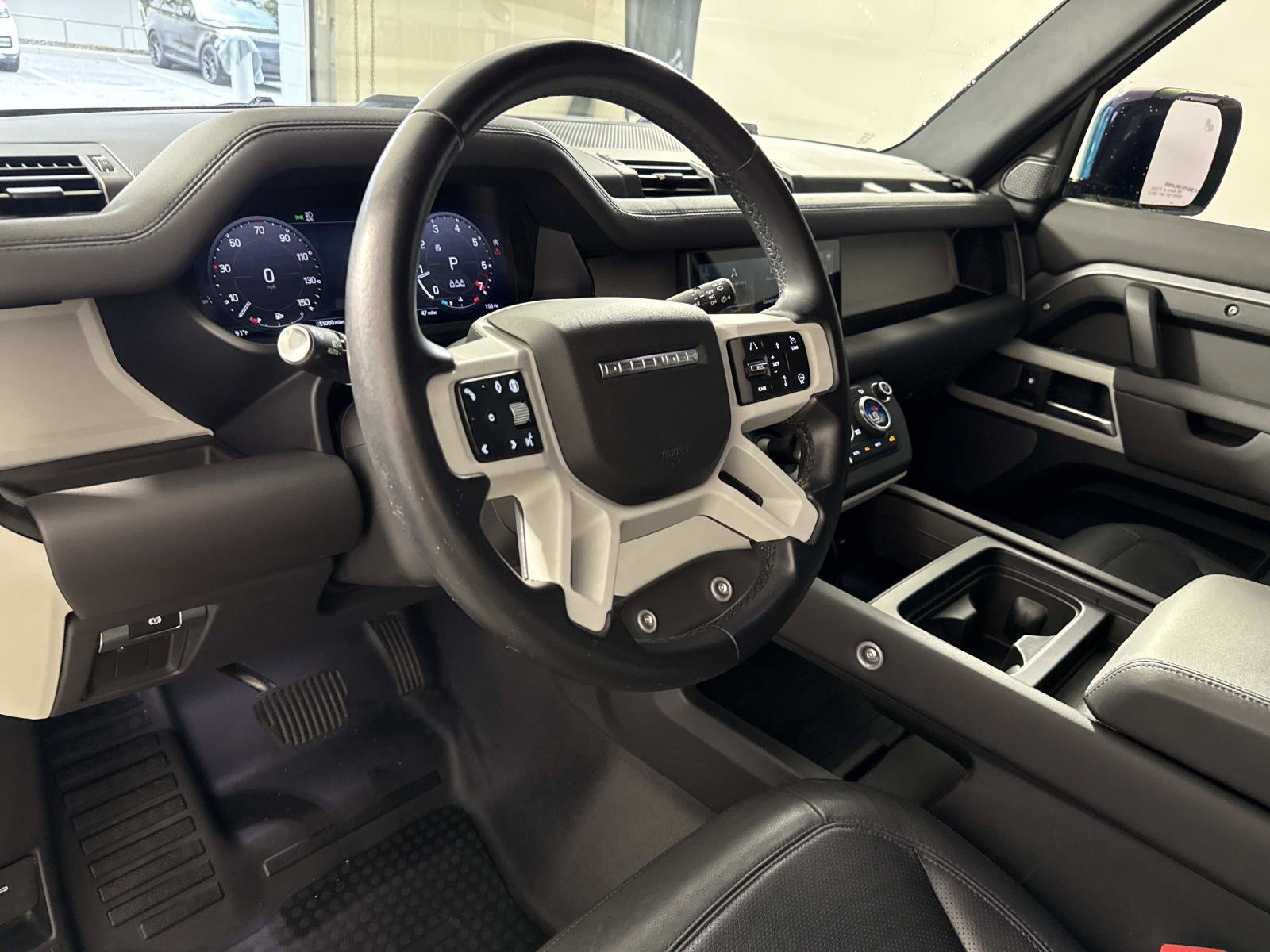 Used 2024 Land Rover Defender 110 S AWD/4WD image 21