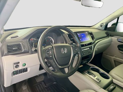 Used 2022 Honda Ridgeline RTL image 9