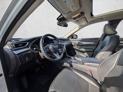 Used 2021 INFINITI QX50 Sensory w/ Accent Package image 15