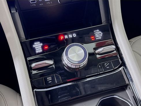 Used 2022 Jeep Grand Cherokee Overland image 20