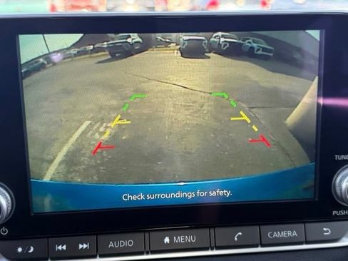 Used 2025 Nissan Sentra SV FWD image 2