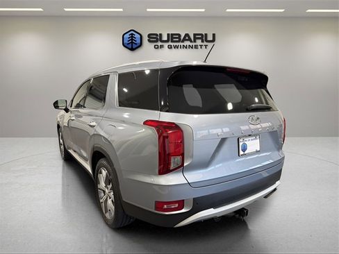 Used 2020 Hyundai Palisade SEL w/ Convenience Package image 2