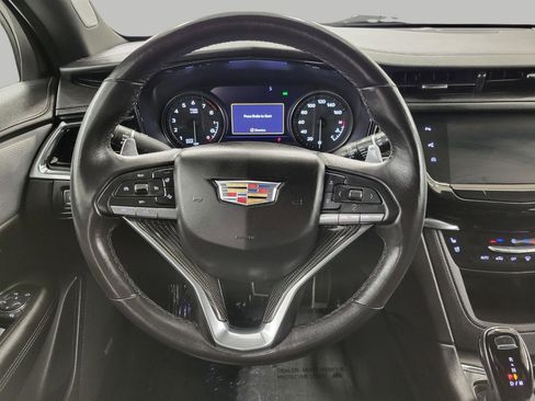 Certified 2022 Cadillac XT6 Sport w/ Technology Package image 5