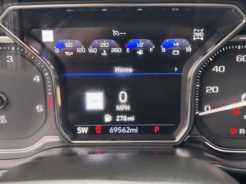 Used 2021 GMC Sierra 2500 AT4 w/ AT4 Premium Plus Package AWD/4WD image 15