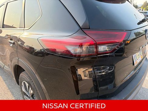 Certified 2023 Nissan Rogue SV AWD/4WD image 11