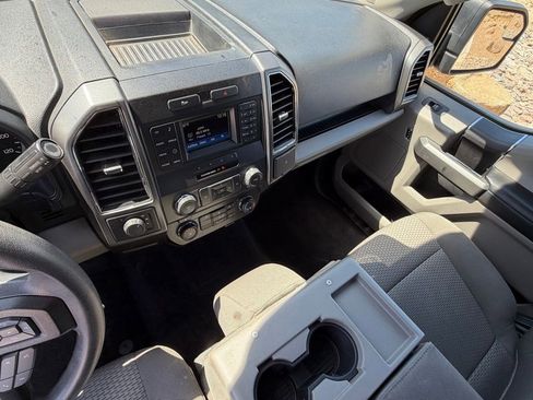Used 2017 Ford F150 XLT AWD/4WD image 17