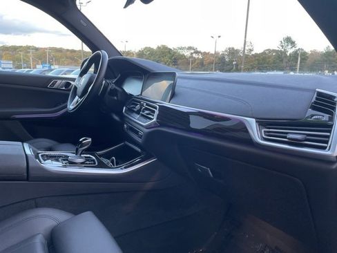 Used 2019 BMW X5 xDrive40i w/ Premium Package 2 image 29