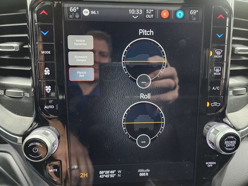 Used 2023 RAM 3500 Laramie image 79