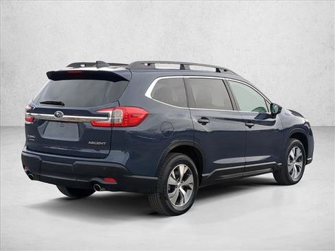 Certified 2025 Subaru Ascent Premium image 5