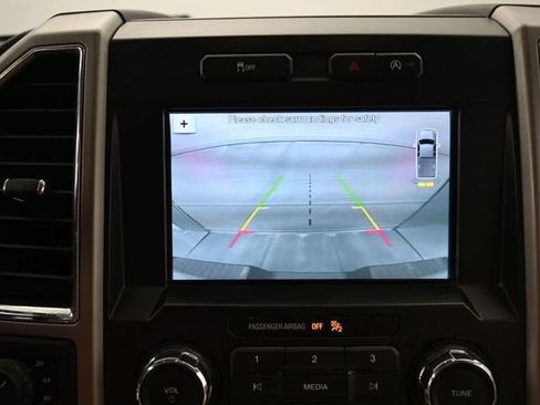 Used 2018 Ford F150 Lariat w/ Equipment Group 501A Mid AWD/4WD image 29