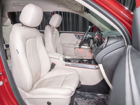 Certified 2021 Mercedes-Benz GLB 250 image 13