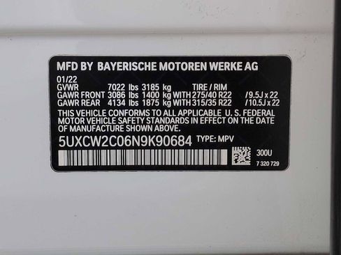 Certified 2022 BMW X7 xDrive40i w/ M Sport Package image 38