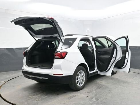 Used 2023 Chevrolet Equinox LT AWD/4WD image 54