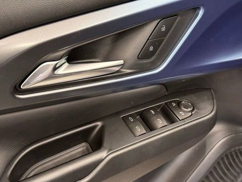 New 2026 Chevrolet Equinox EV LT FWD image 14