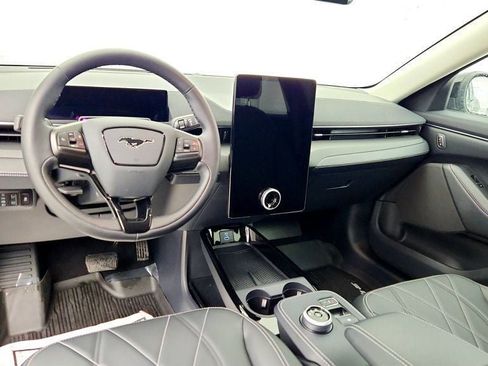 Used 2024 Ford Mustang Mach-E Select image 12