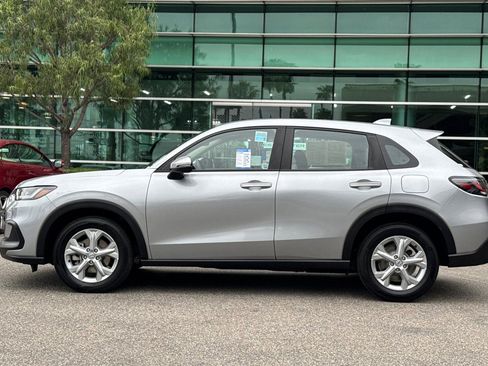 Certified 2025 Honda HR-V LX image 7